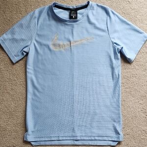 Nike Boys Sky Blue Dri-fit Tee with Yellow Swoosh Large